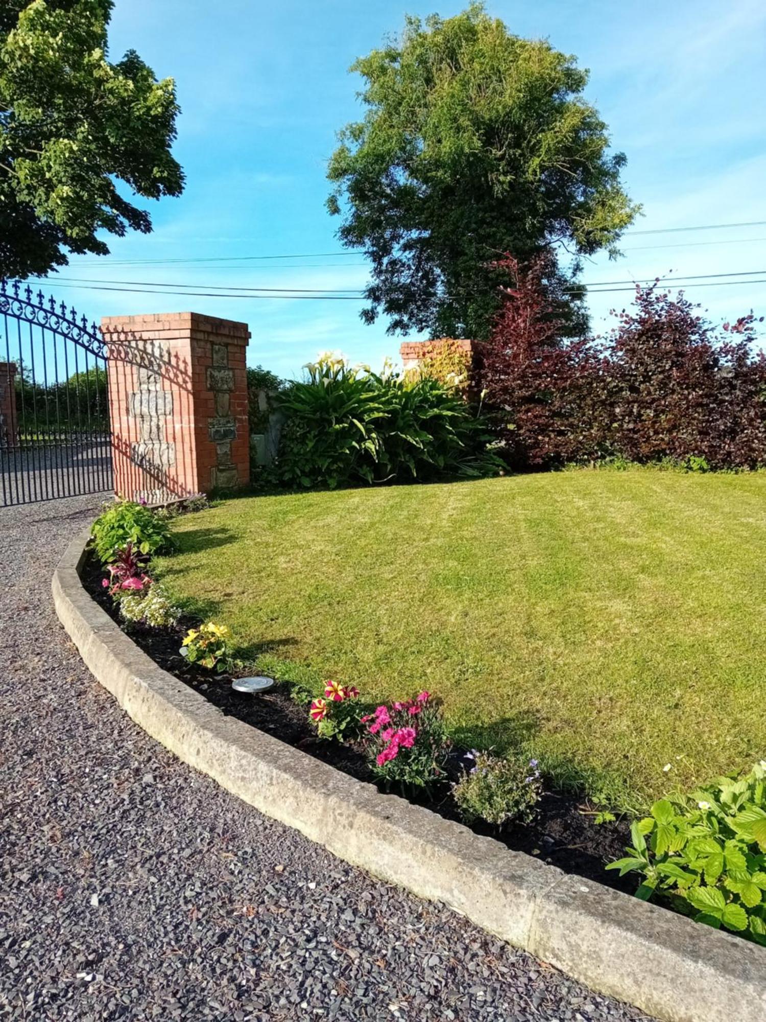 White Quarry Hse Quarry Road Pension Navan Buitenkant foto